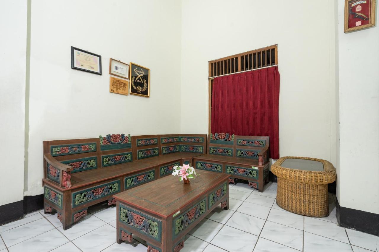 Hotel Super Oyo 1778 Omah Duwet Beran Kidul Exterior foto